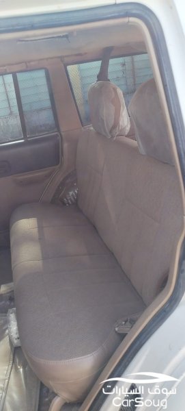 جيب شيروكي موديل 2001 تماتيك