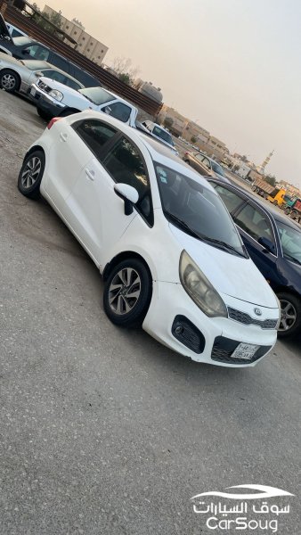 كيا ريو هاتشباك فل كامل موديل 2014