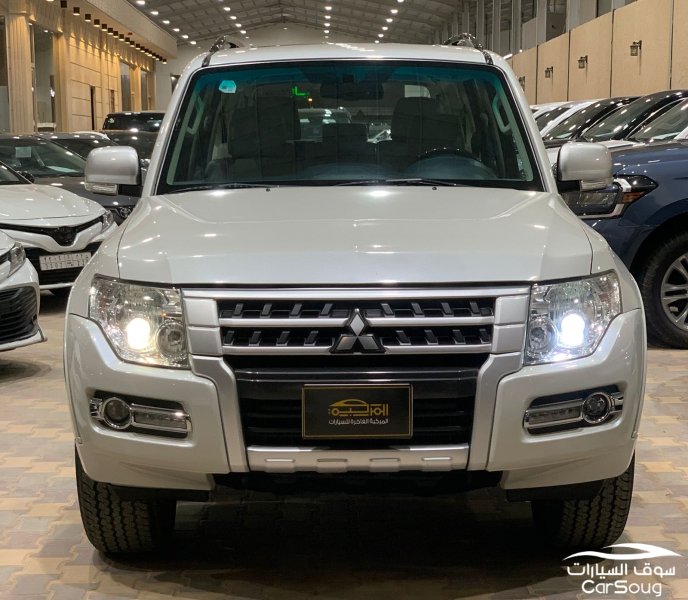 ميتسوبيشي باجيرو فل كامل 3.5 موديل 2018