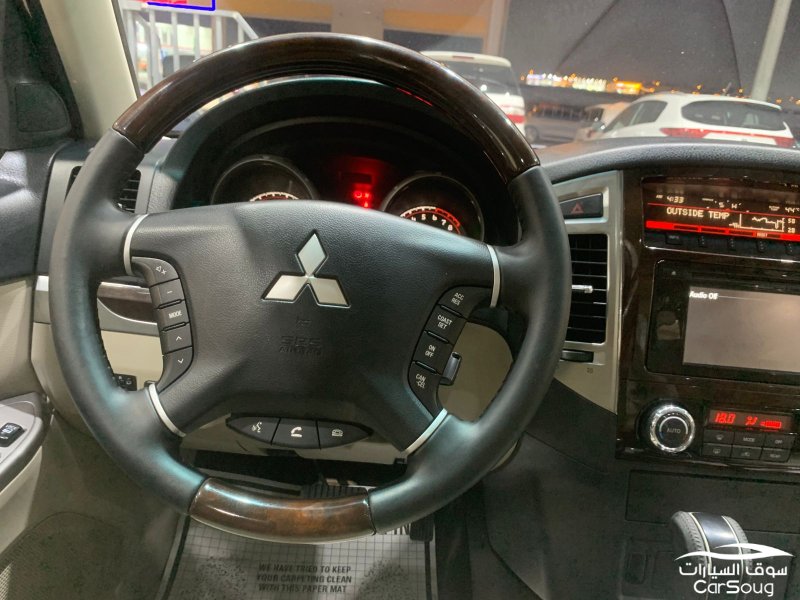 ميتسوبيشي باجيرو فل كامل 3.5 موديل 2018