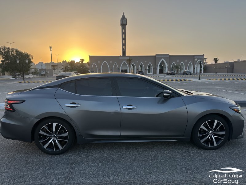 نيسان مكسيما ٢٠٢١