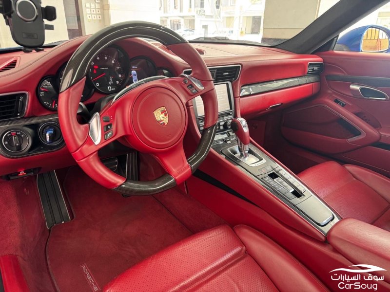 بورش كاريرا 4