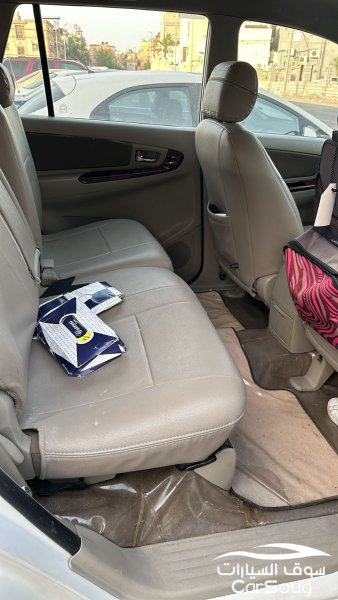 تويوتا اينوفا فل كامل موديل 2015